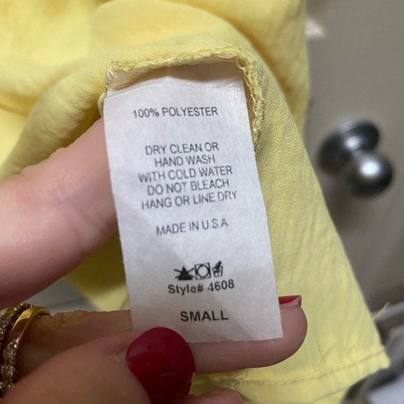 Fun adjustable top - Picture 4 of 4